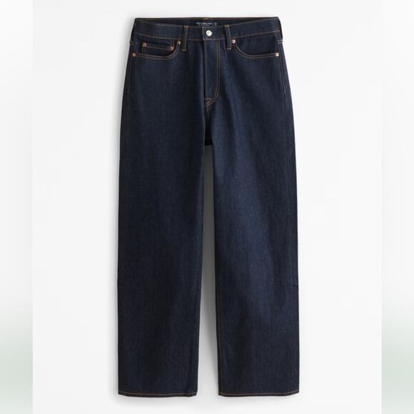 Abercrombie and Fitch Baggy Mens Jean in Dark Wash - Picture 2 of 6